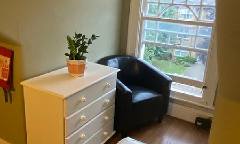 Studio Flat In Cara ...