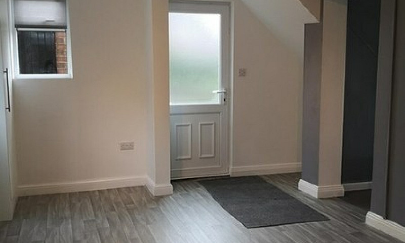 3 Bedroom House In B...