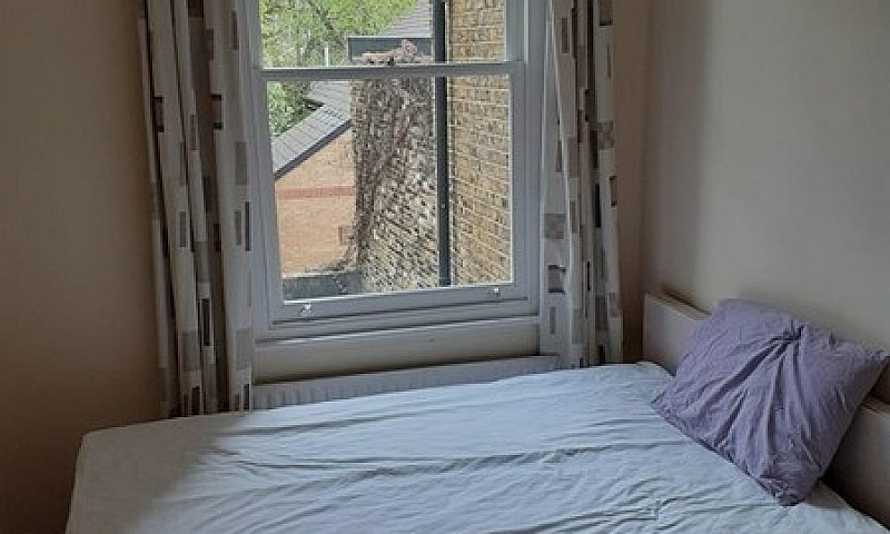 1 Bedroom In London,...