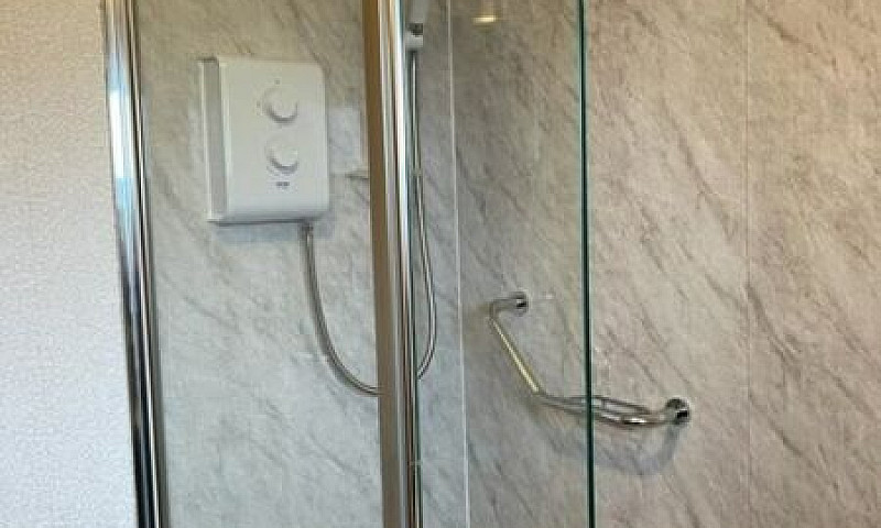 1 Bedroom Flat In Go...