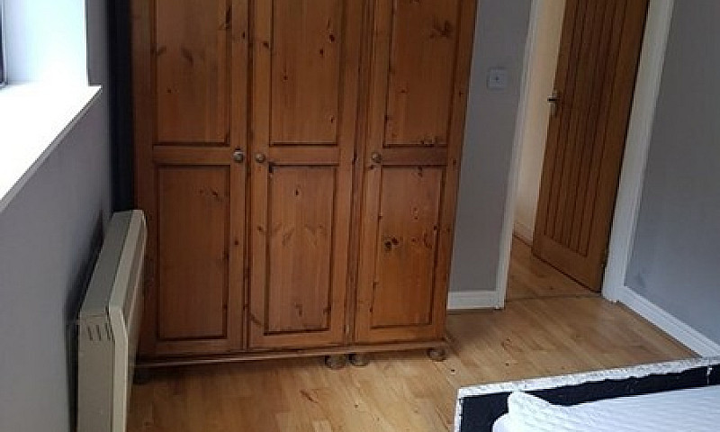 1 Bedroom Flat In Ol...