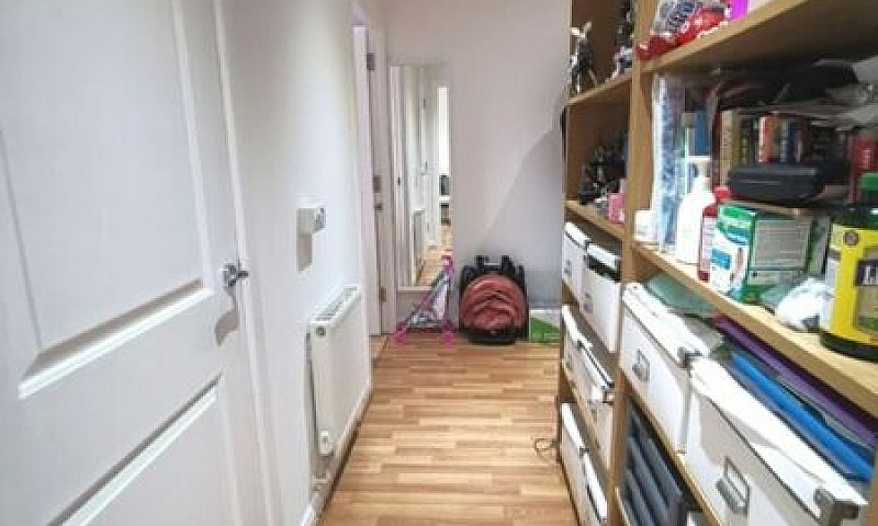 1 Bedroom Flat In Ne...