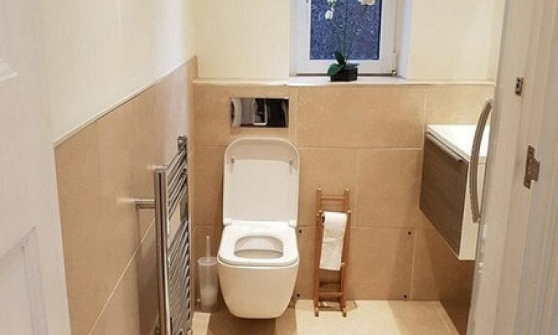 4 Bedroom Flat In Cr...