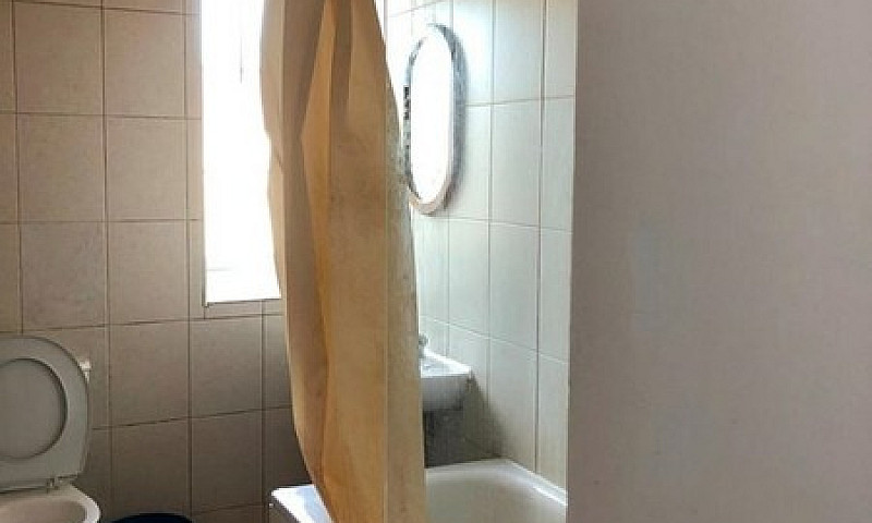 1 Bedroom In Parade ...