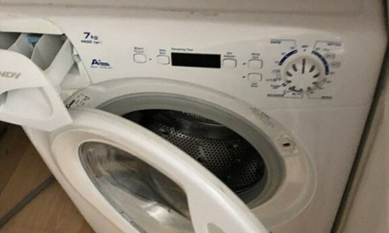 Studio Flat In Leigh...