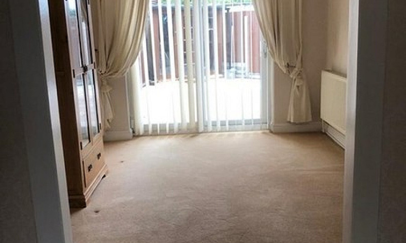 4 Bedroom House In M...