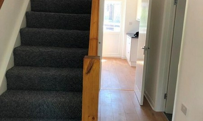 Studio Flat In Tubbe...