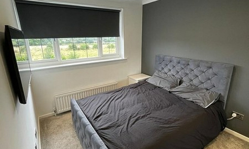 3 Bedroom House In L...