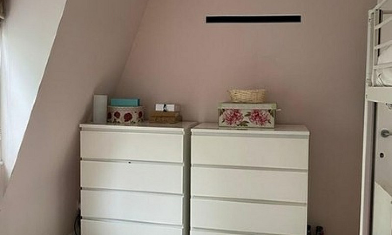 2 Bedroom Flat In Su...