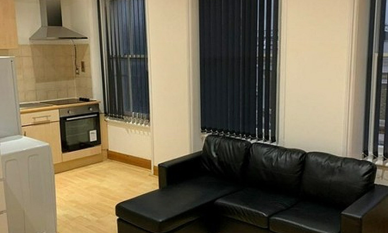 Studio Flat In Baron...