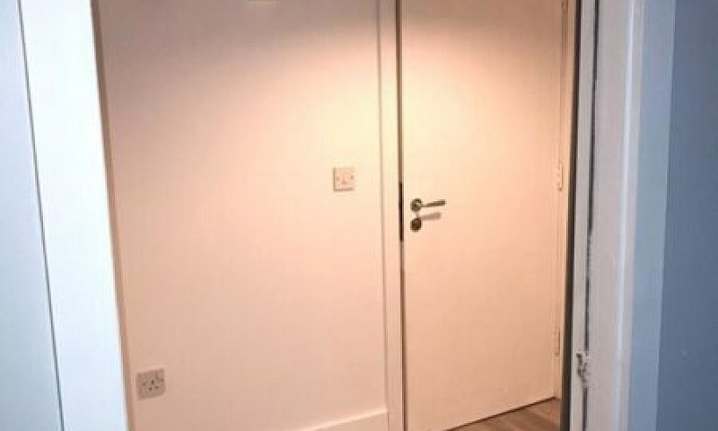 1 Bedroom Flat In He...