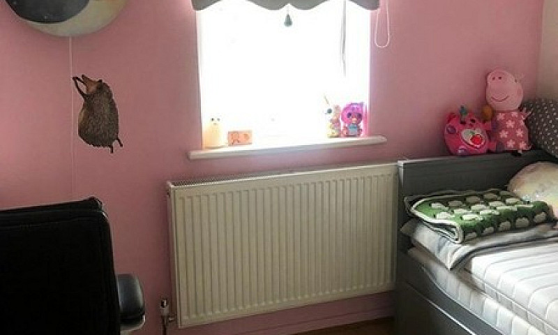 2 Bedroom House In N...