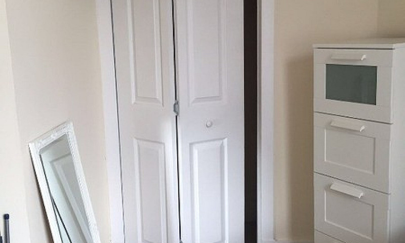 1 Bedroom Flat In Sk...