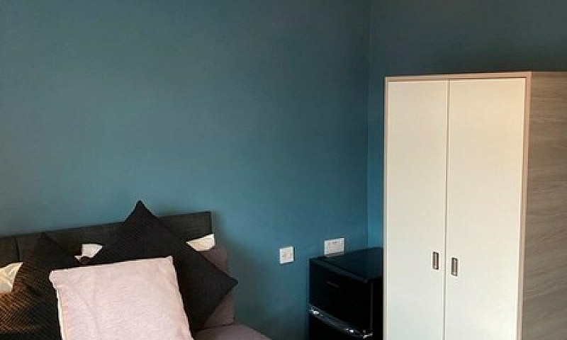 1 Bedroom In Waterlo...
