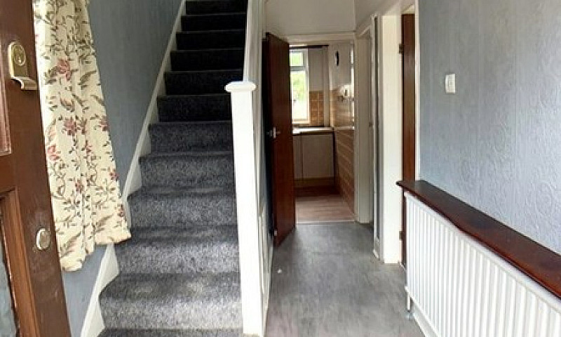 3 Bedroom House In G...