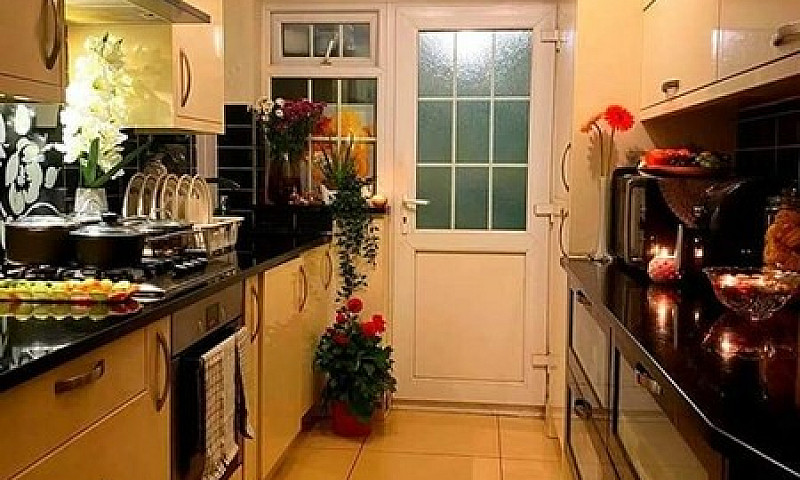 3 Bedroom House In L...
