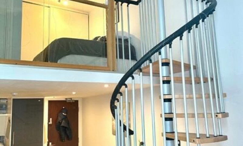 1 Bedroom Flat In Le...