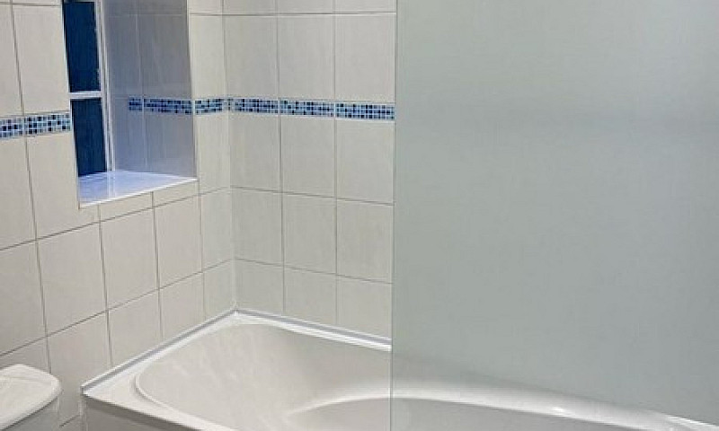 1 Bedroom Flat In Pe...