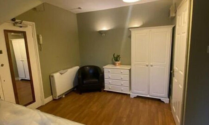 Studio Flat In Cara ...