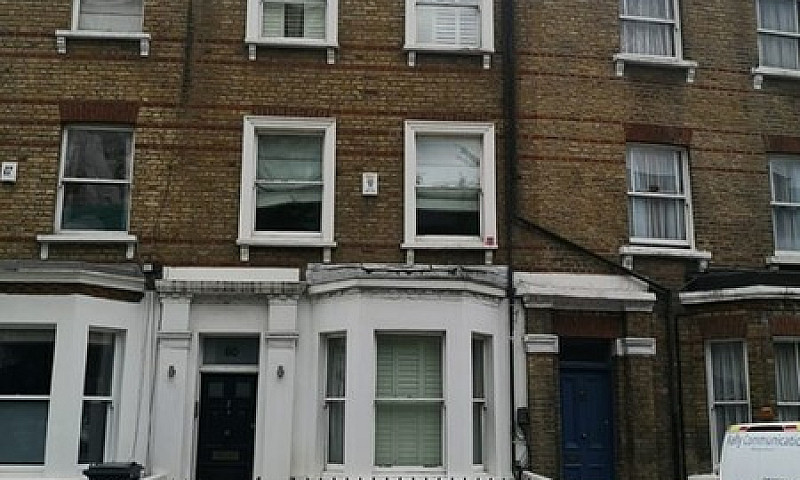 4 Bedroom House In L...