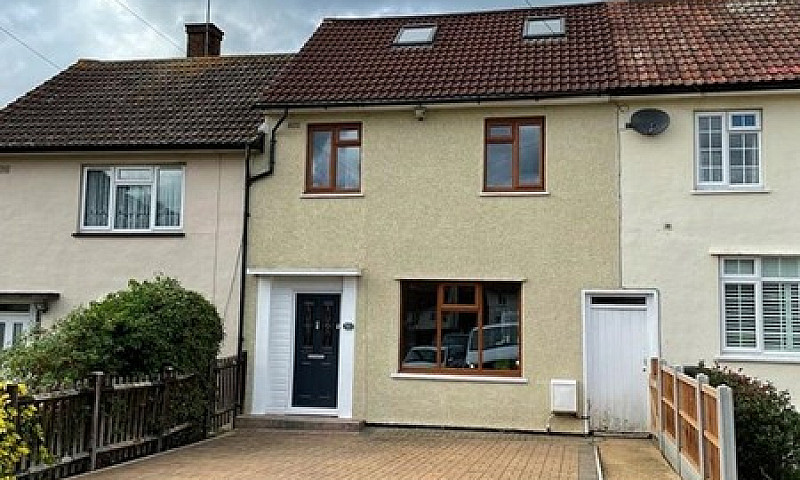 3 Bedroom House In C...