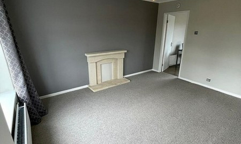 3 Bedroom House In L...
