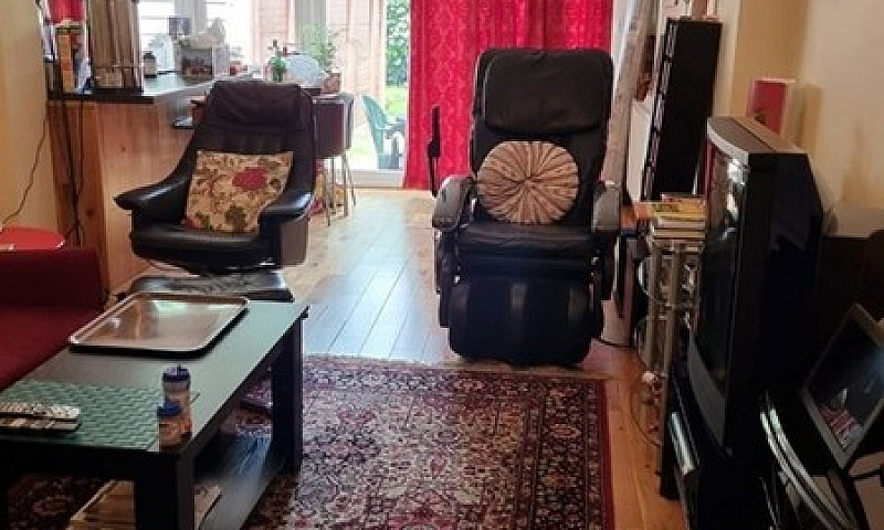 3 Bedroom House In C...