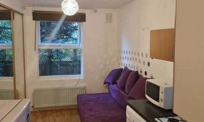 Studio Flat In Archw...