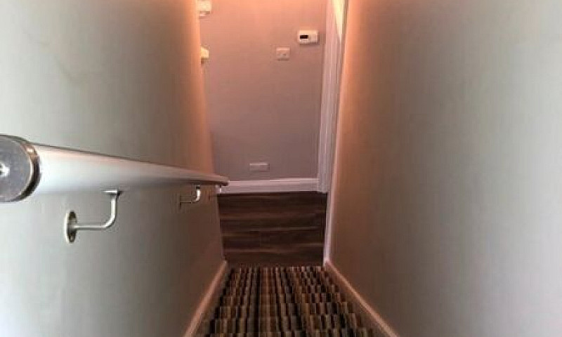 4 Bedroom House In J...