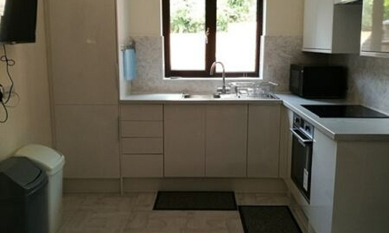 1 Bedroom In Duncan ...