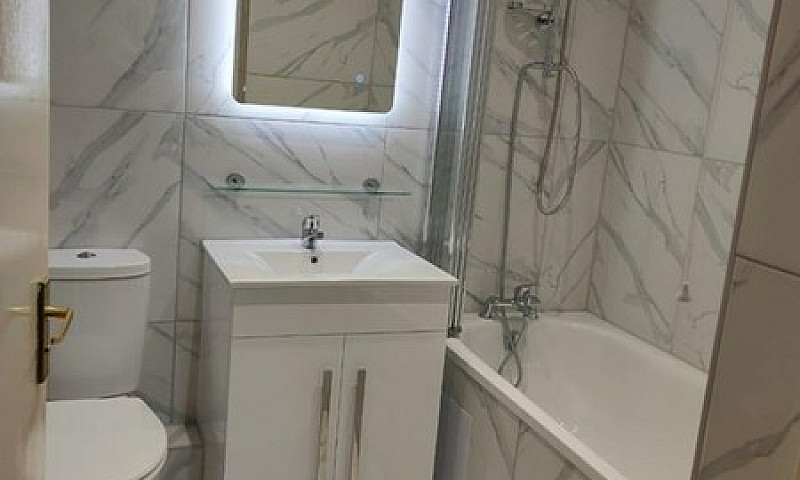 2 Bedroom Flat In Ki...