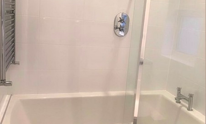 1 Bedroom In Hillari...