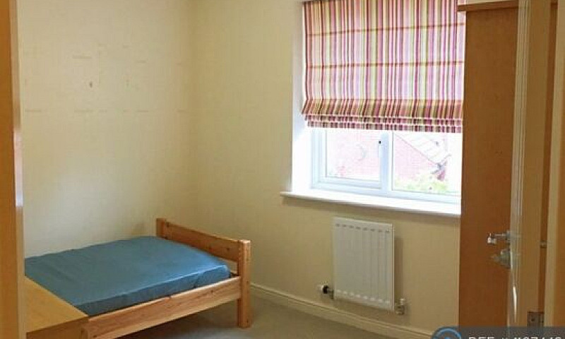 1 Bedroom In Harmans...