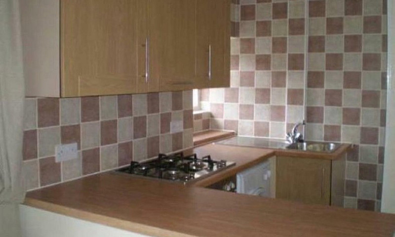 2 Bedroom House ...
