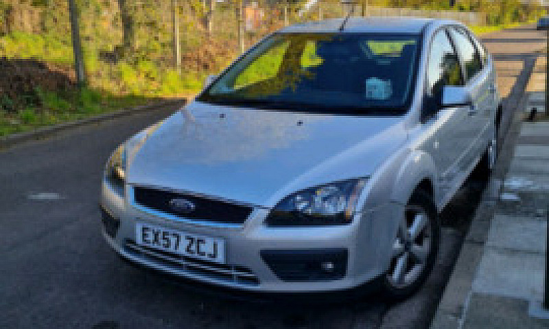 Ford Focus ...