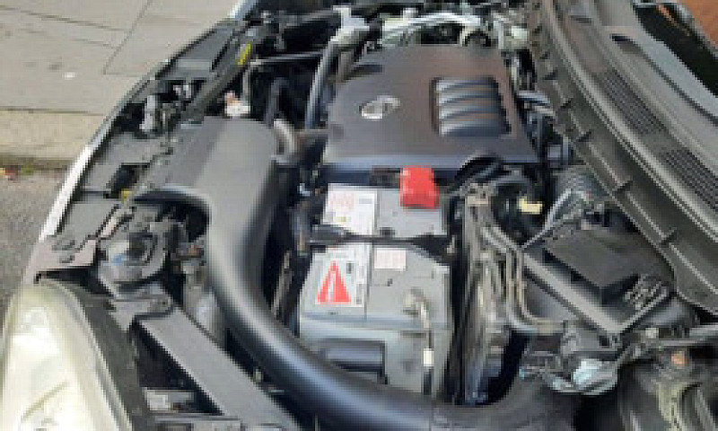 Nissan X-Trail ...