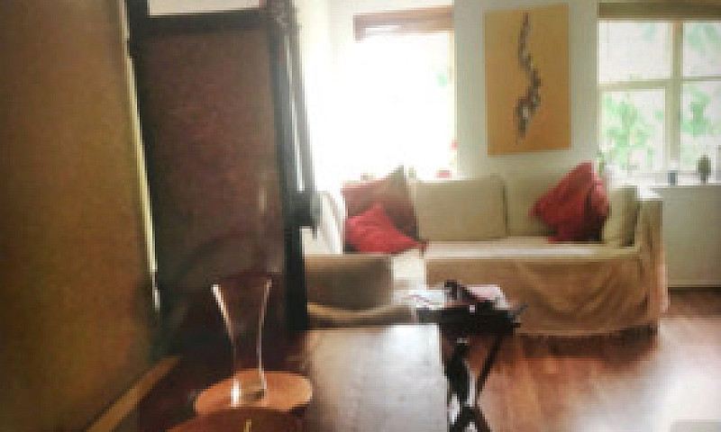 Large Doble Room...