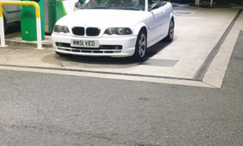 Bmw 318I Convertible...