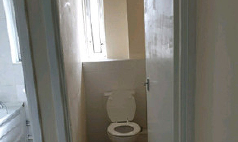 Big 2 Bed Flat Close...