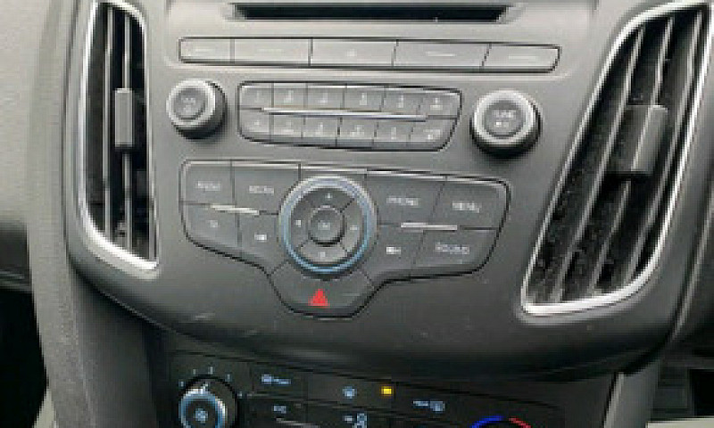Ford Focus ...