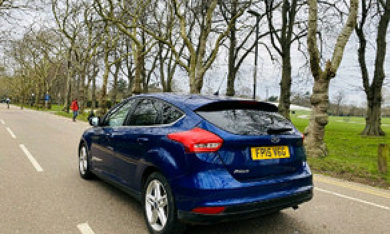 Ford Focus ...