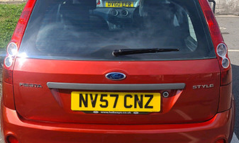 Ford Fiesta 1.2 Petr...