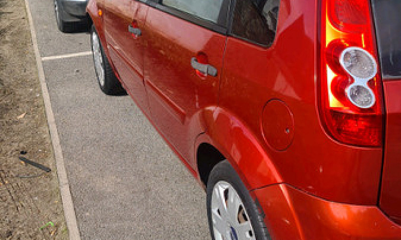 Ford Fiesta 1.2 Petr...