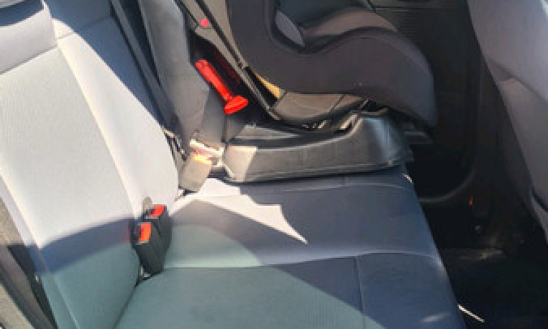 Ford Fiesta Ghia 1.4...