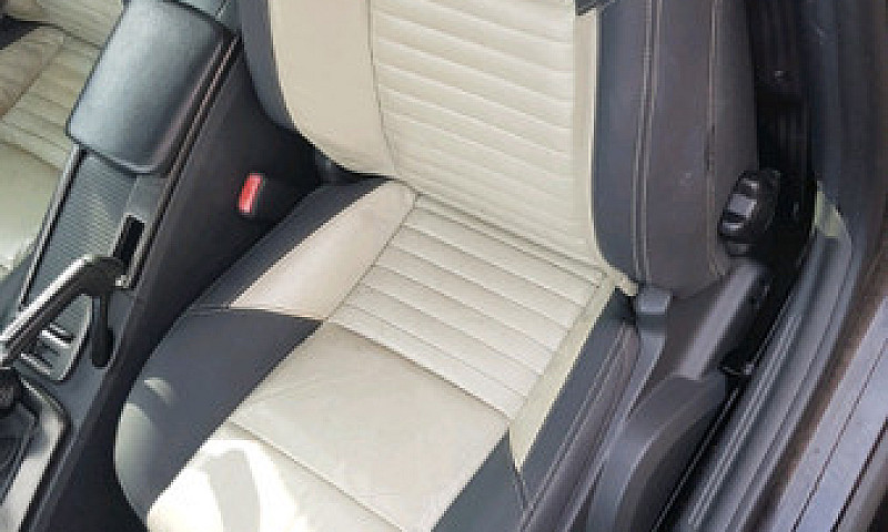 Volvo C30...