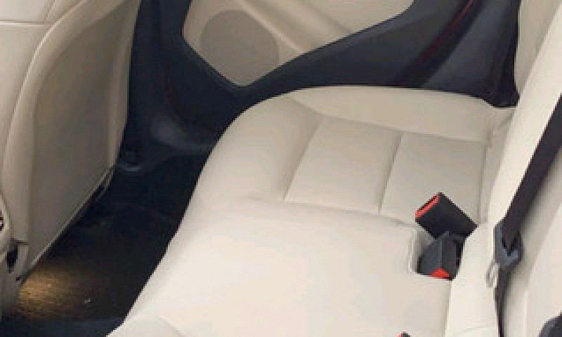 Gla Mercedes Benz Fo...