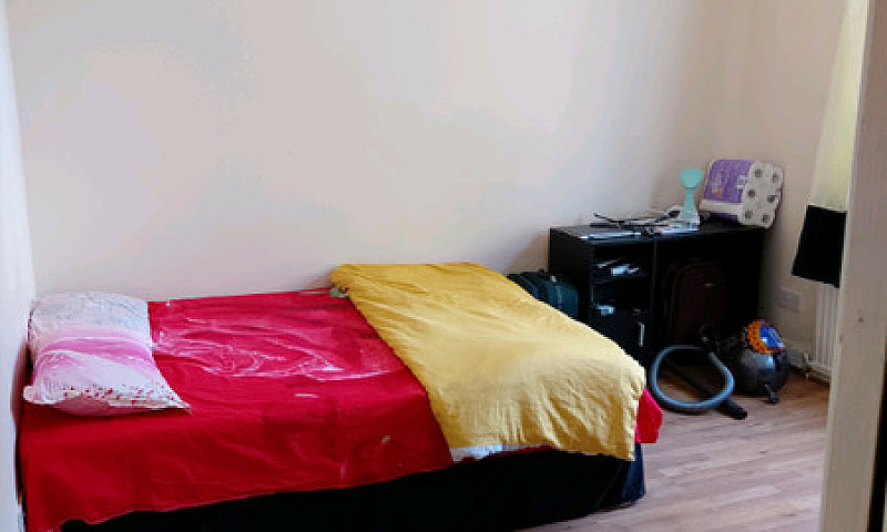 Double Room Rent Nea...