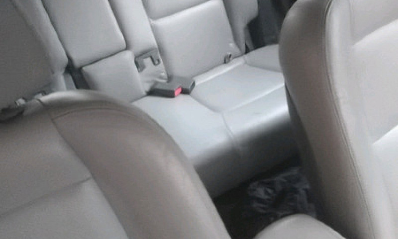 Hyundai Santa Fe 4Wd...