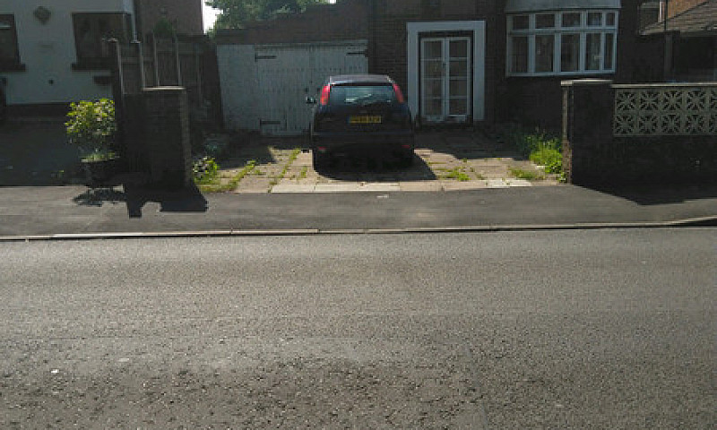 West Heath, House To...