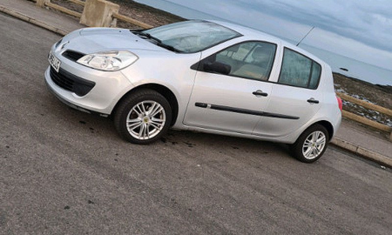 Renault Clio 2006 5D...